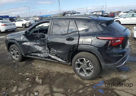 2025 Chevrolet Trax 1Lt z USA, uszkodzony, nr VIN KL77LHEP3SC132565